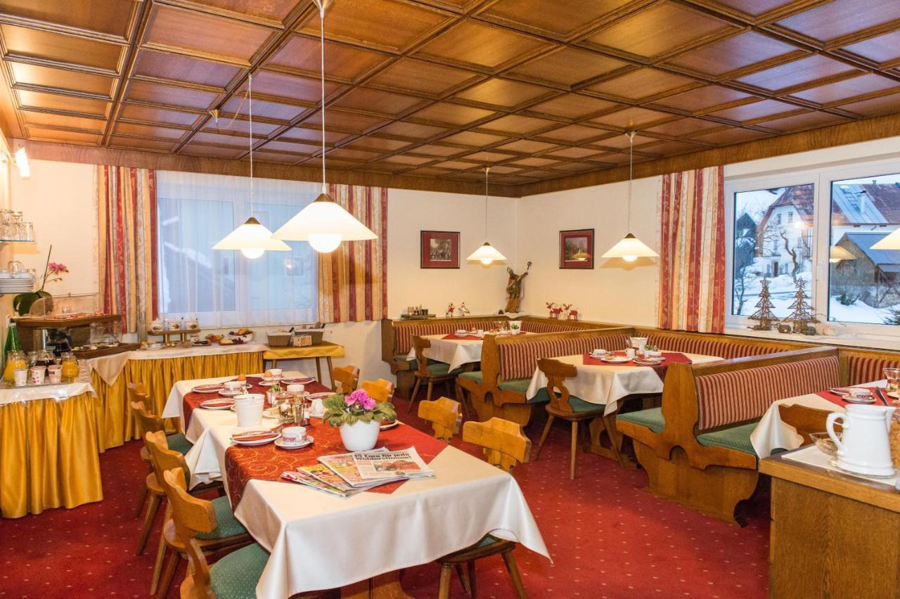 Pension Elisabeth Russbach am Pass Gschütt Chambre photo